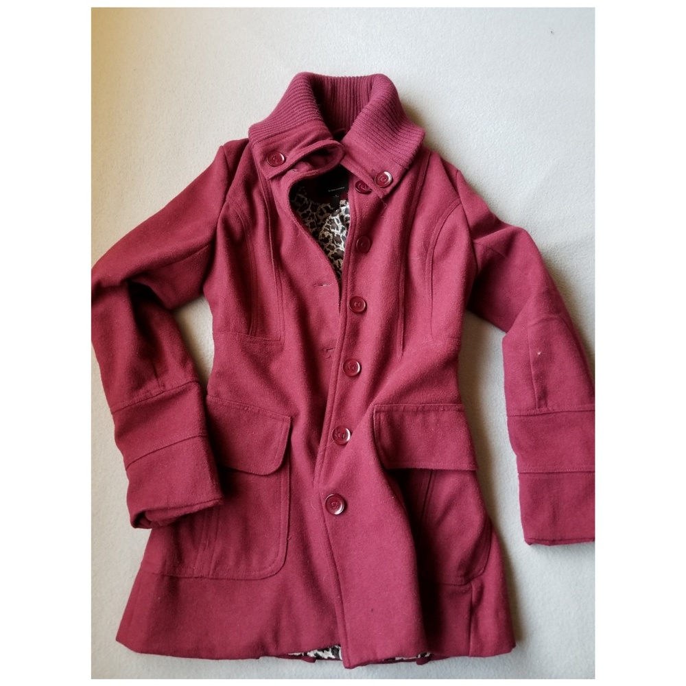 SM Therapy Brand Maroon Peacoat